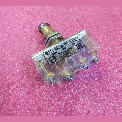 Выключатель путевой ВП73 10432 00 УХЛ3 (с продольным роликом, аналог МП1105М)