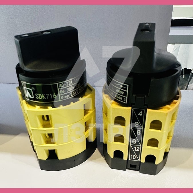 Переключатель SDK716-3