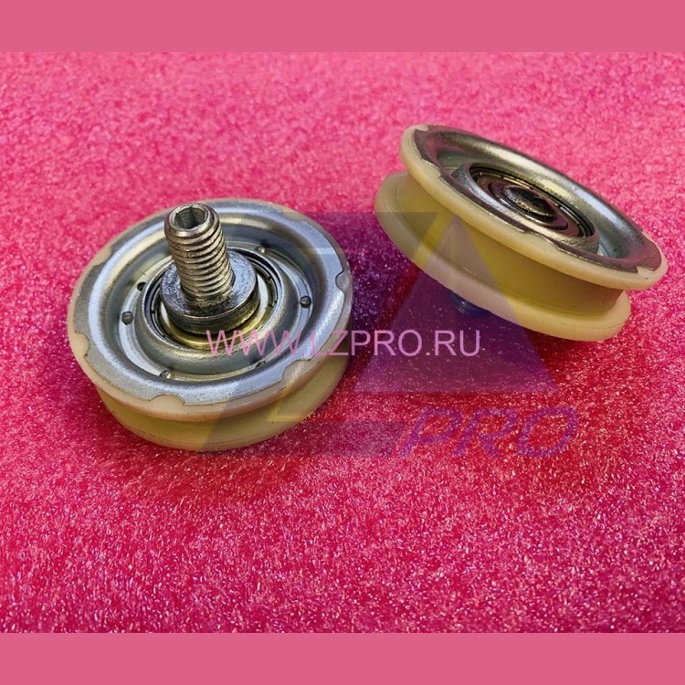 Ролик каретки d-55 мм с осью прямоугольный паз