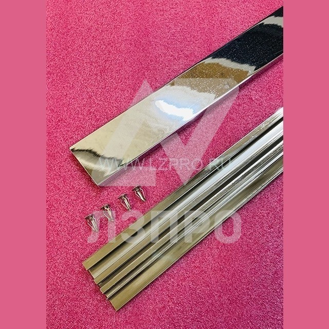 Плинтус кабины лифта L-300 mm CHROME FAA459E999 CH 300 Otis