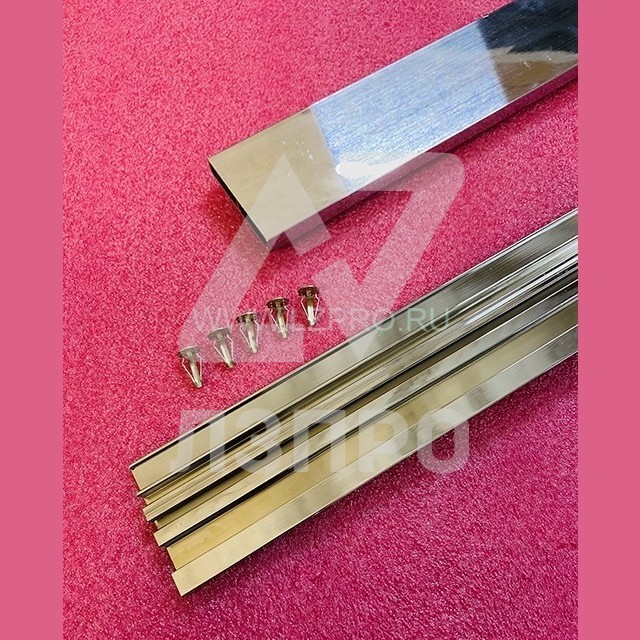 Плинтус кабины лифта L-1098 BROSSE(BRUCH) FAA459E999 CB 1098 Otis