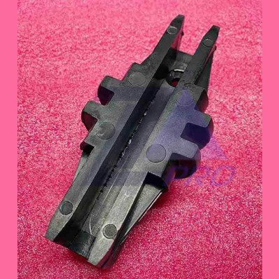 Вкладыш кабины 14 мм пластик 0411.03.02.095 МЛЗ