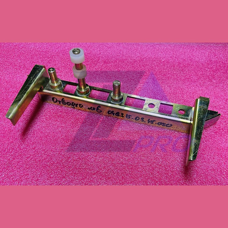 Отводка левая 0463Б.03.45.050 МЛЗ