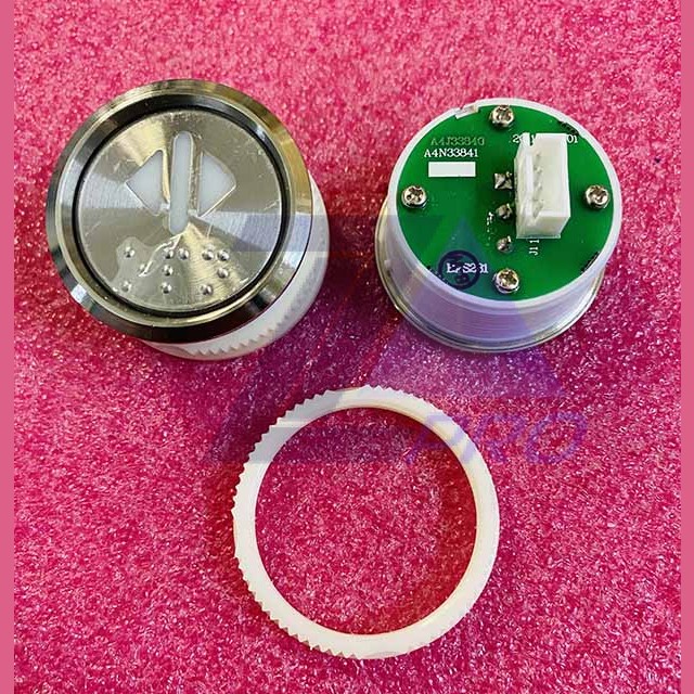 Кнопка "<I>" (с шрифтом Брайля, белая круговая подсветка, тип BAS231) A4N33841 Otis