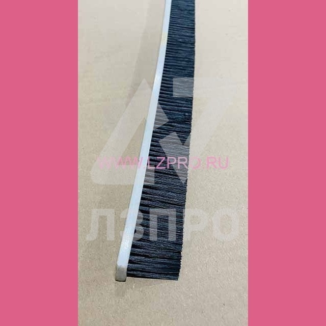 Щетка безопасности эскалатора 1500х24 35*