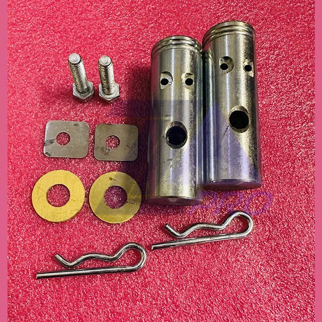 Комплект осей ступени эскалатора D=12.8mm L=90mm X=57.8mm 3 отверстия Travelmaster KM5248762G01 Kone