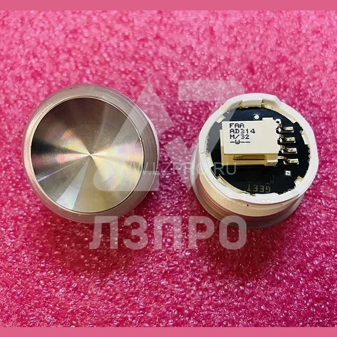 Кнопка (подсветка белый ореол, шлифованная, AMP разъем для MCS220) FAA25090AD314 Otis