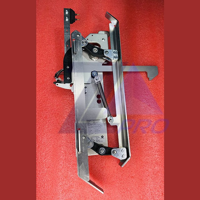 Отводка привода левая с замком Varidor DO VAR 35 109L 59350808 Schindler