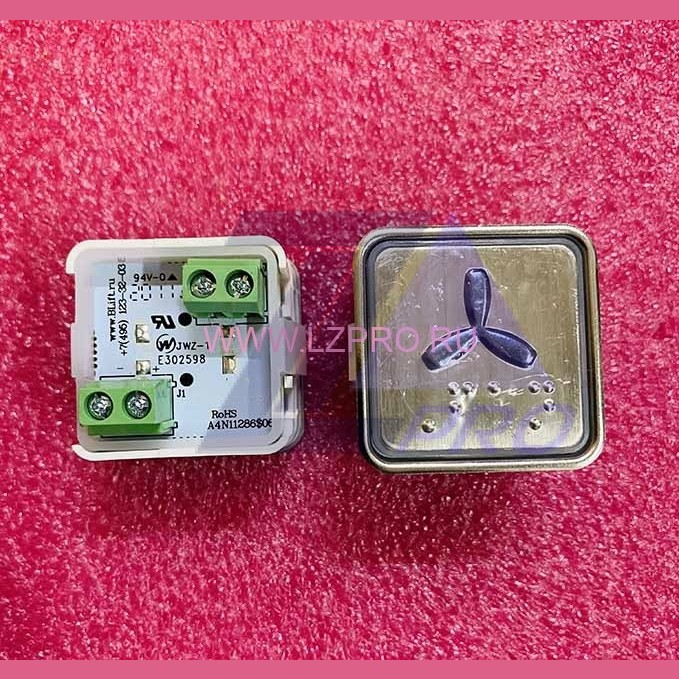 Модуль кнопочный красная подсветка код Брайля "вентилятор" A4N11286$06 BBP-S303-VMPLS-S-R-FAN (KA302-S-R-FAN) ЩЛЗ