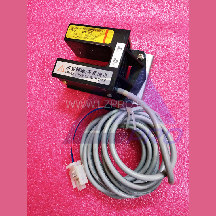 Датчик магнитный NC Magnetic proximity switch type YG-30b SJEC