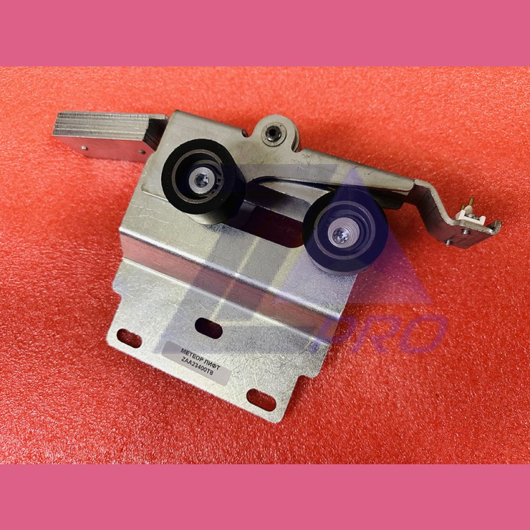 Замок дверей шахты левый (площадка со смещением) FAA23400K8/ZAA23400T8