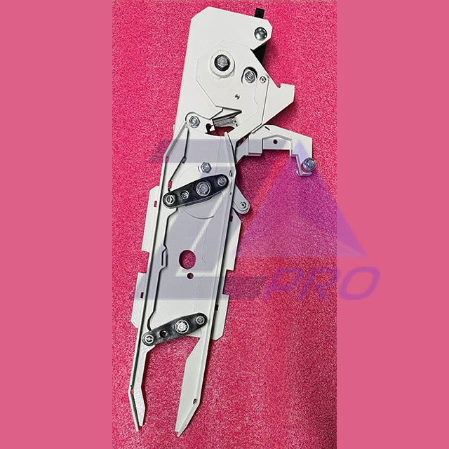 Отводка дверей кабины левая 0411Е.23.10.060ПИК-01 ЩЛЗ