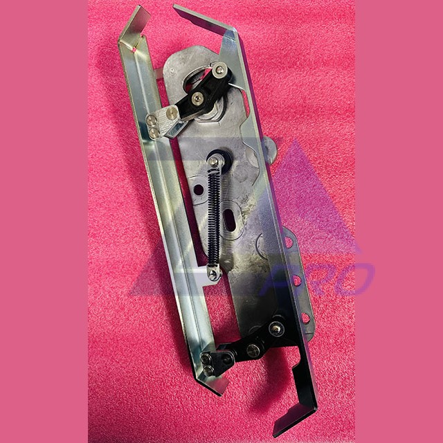 Отводка привода правая без замка Varidor 35 109R 59350828 Schindler