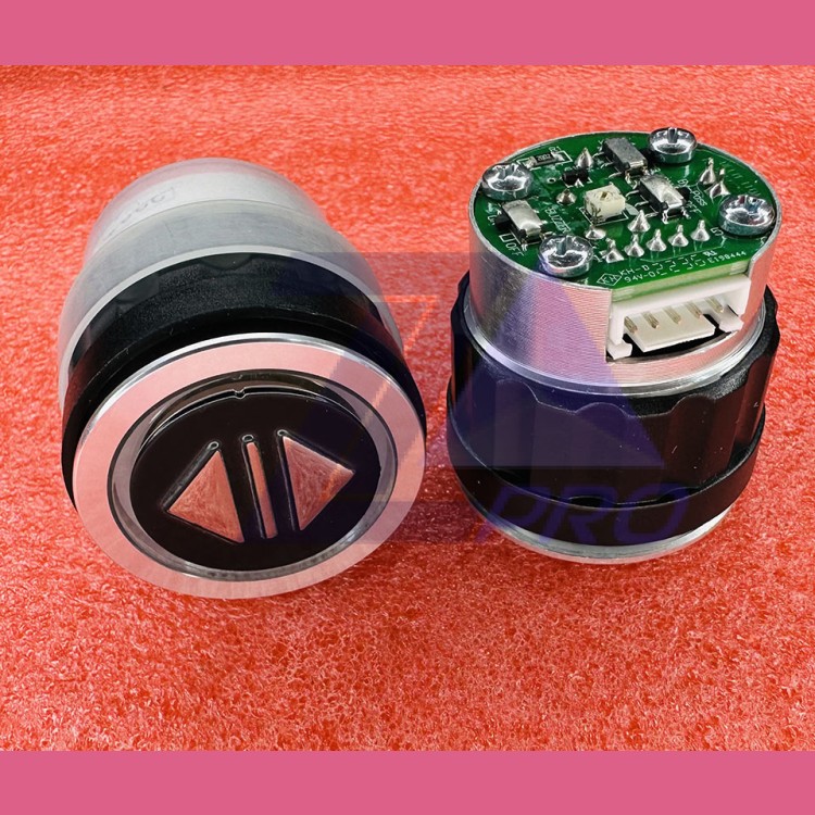 Кнопочный модуль "открытие дверей" зеленая подсветка DT-O D4DUG  WELM-1101 ID:54502536.4 TRP000064 Schindler 7000