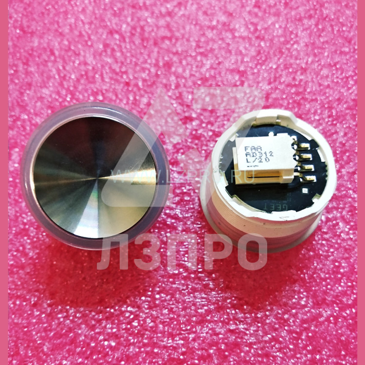 Кнопка (подсветка зеленый ореол, шлифованная, AMP разъем для MCS220) FAA25090AD312 Otis