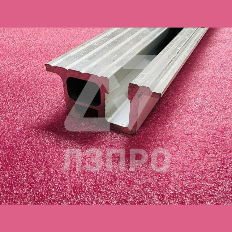 Порог дверей кабины L=1600мм B-75мм проем 800мм центральное открывание 0411С.06.00.009-03 WellMaks Щ