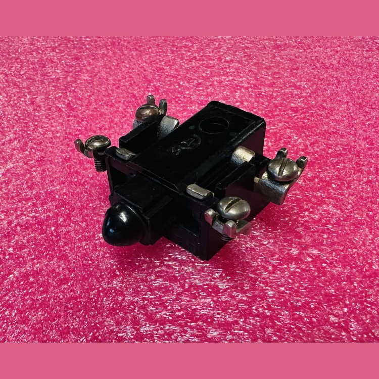 Выключатель блокировочный ЛКБ-31 У3