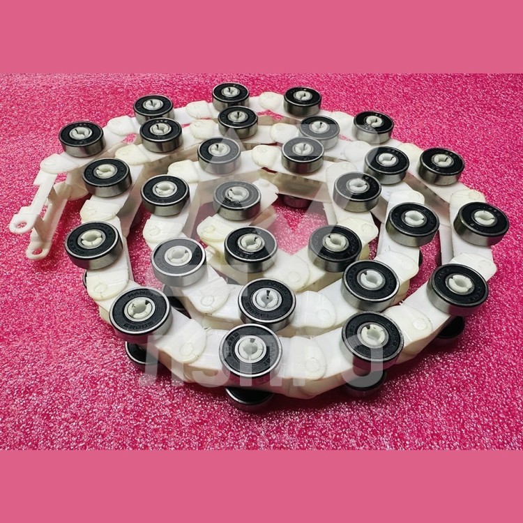 Цепь огибающая баллюстрады 28 пар L=1350мм шаг 45 R20 KM5232300G06 Kone