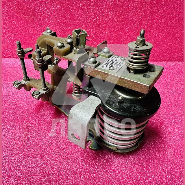 Реле контроля тока РЭВ-830 У3 320А