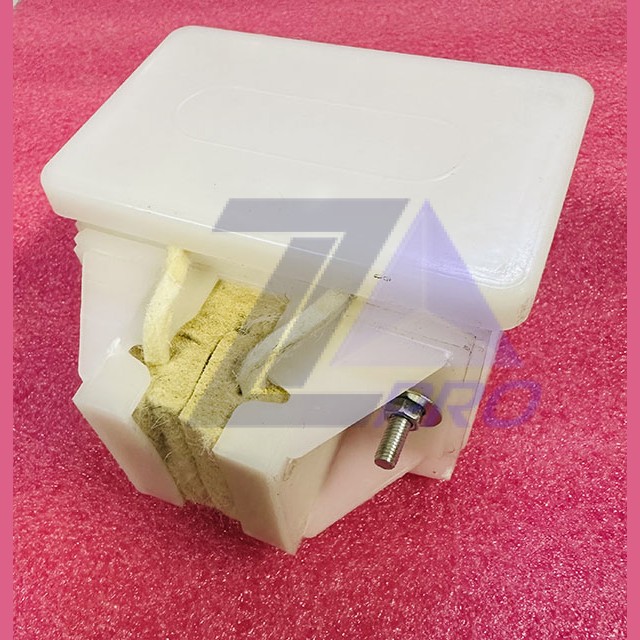 Устройство смазывающее (масленка) B=16мм XAA349C1 XIZI Otis 100524 Schindler