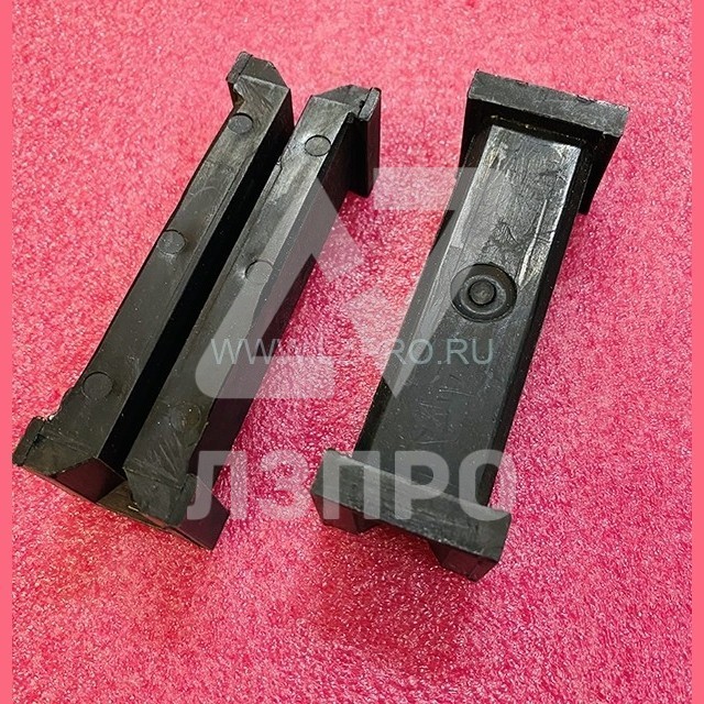 Вкладыш башмака противовеса L-108 мм T-5,5 мм MO380AS1 Otis