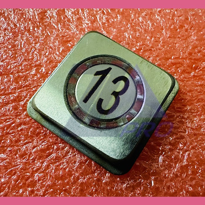 Толкатель квадратный 13 кнопочного модуля ВКЛ13А-7